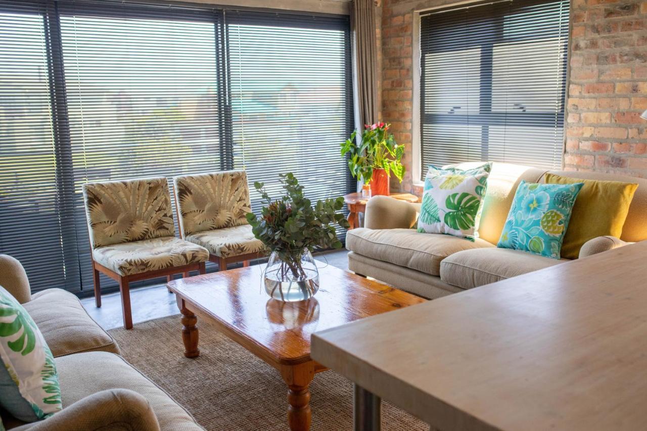 Stay At Friends Bettyʼs Bay Exteriér fotografie