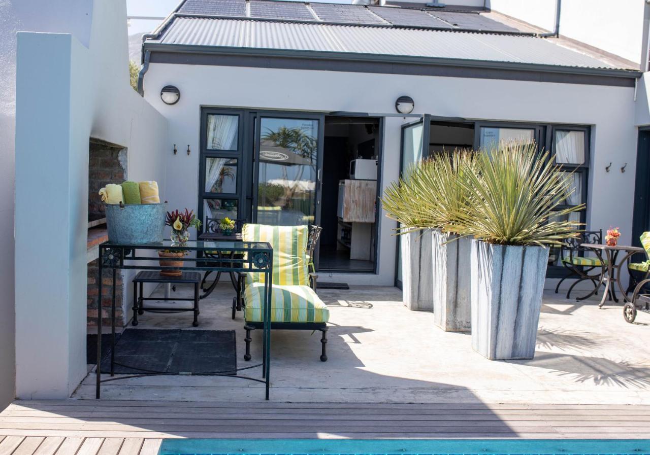 Stay At Friends Bettyʼs Bay Exteriér fotografie